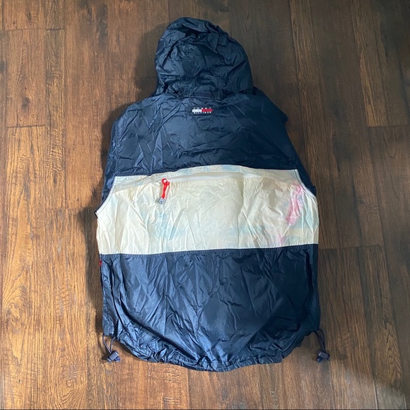 Vintage Tommy Hilfiger windbreaker - Picture 6 of 7